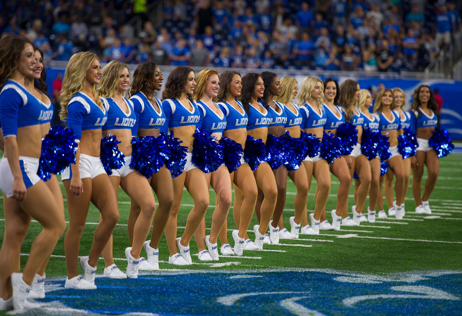 Detroit Lions Cheer Leaders wearing Pastry Shoes