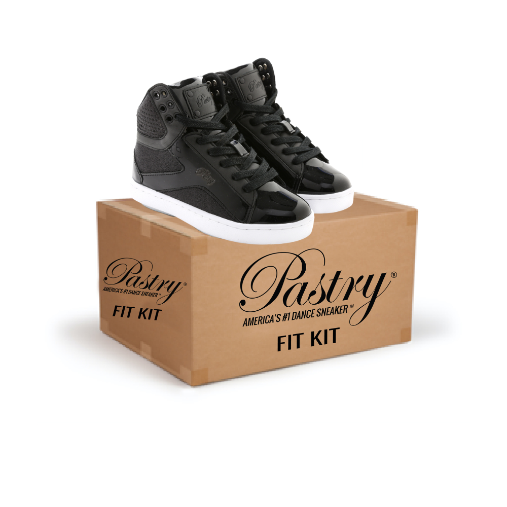 Pastry Fit Kits with Glam Pie Sneaker in black/white
