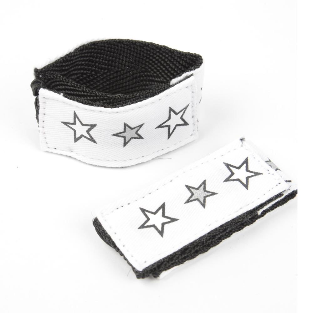 Products Pastry Sleeve Scrunch with stars in white